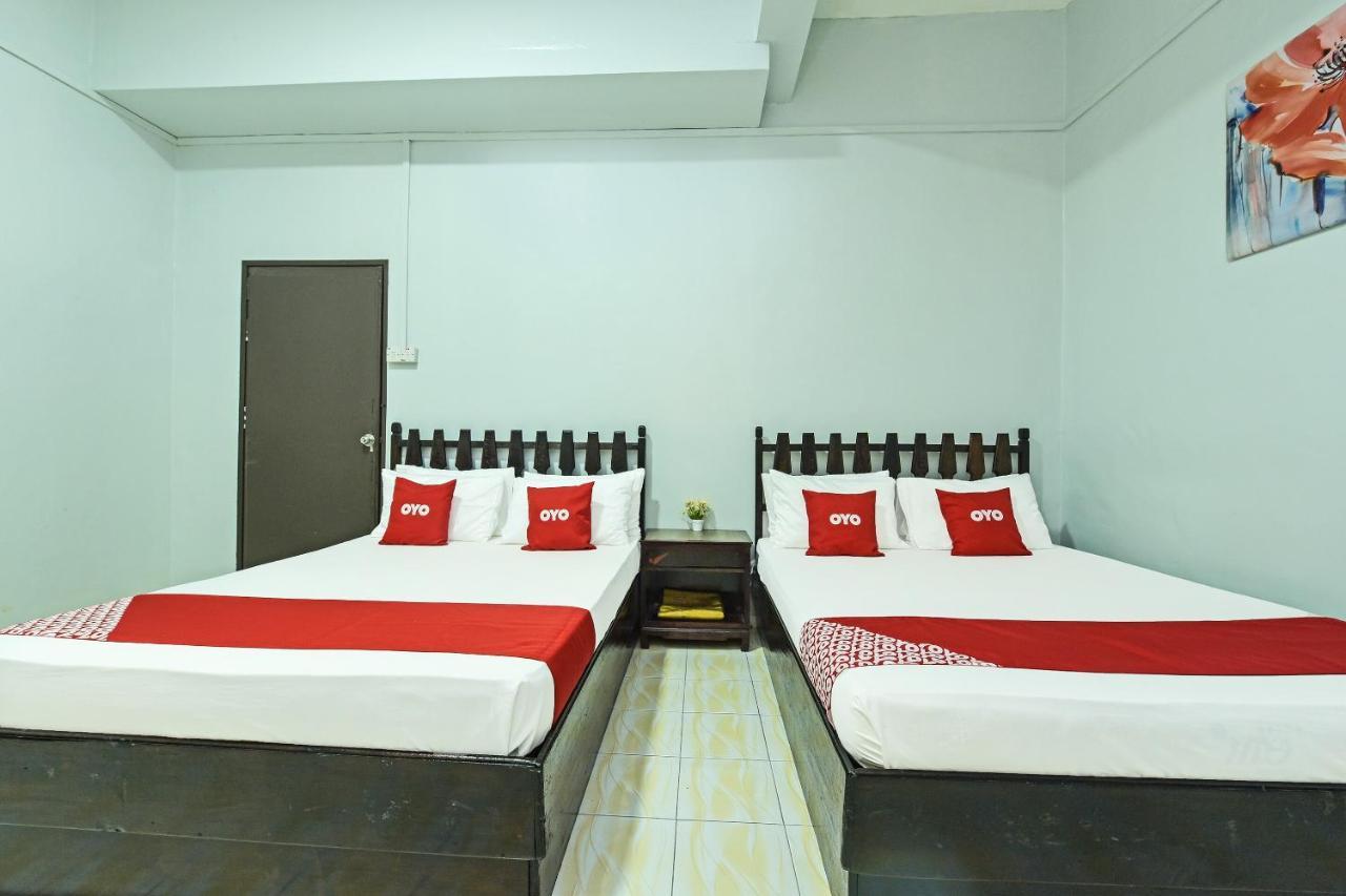 Super Oyo Capital O 90659 Raintown Timbers Hotel Taiping Bagian luar foto